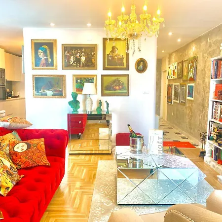 Art Gallery Luxury Apartman Split