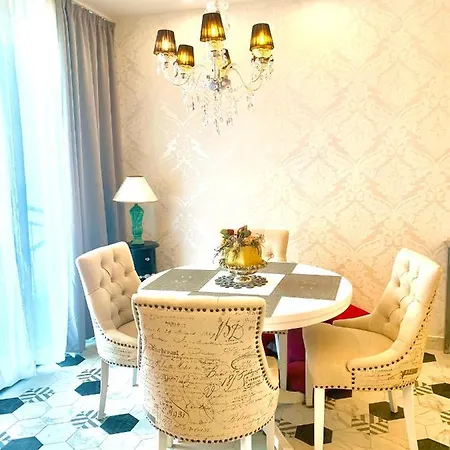 Apartment Art Gallery Luxury Split