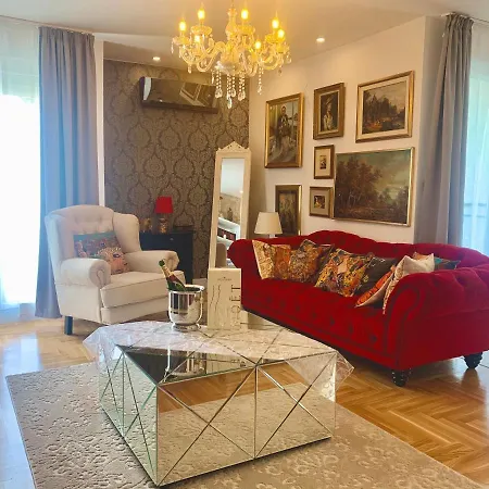 Art Gallery Luxury Apartment Split