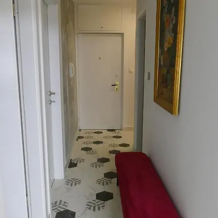 Apartment Art Gallery Luxury Split