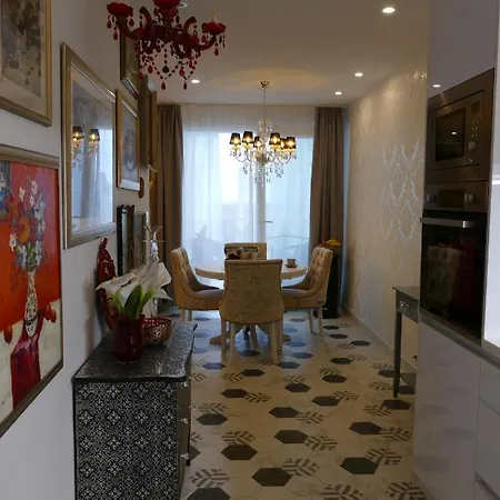 Art Gallery Luxury Apartment Split